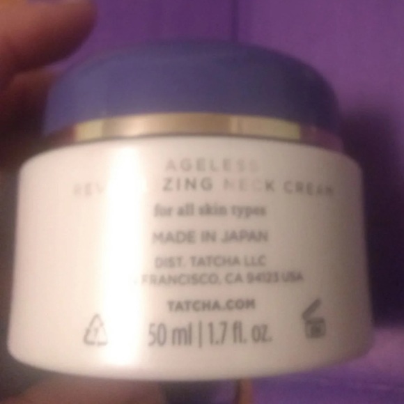 Tatcha ageless renewal neck cream - Picture 4 of 4